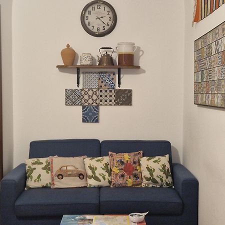 Casa Vacanze Villa D'Orleans Palermo Eksteriør billede
