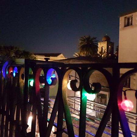 Casa Vacanze Villa D'Orleans Palermo Eksteriør billede