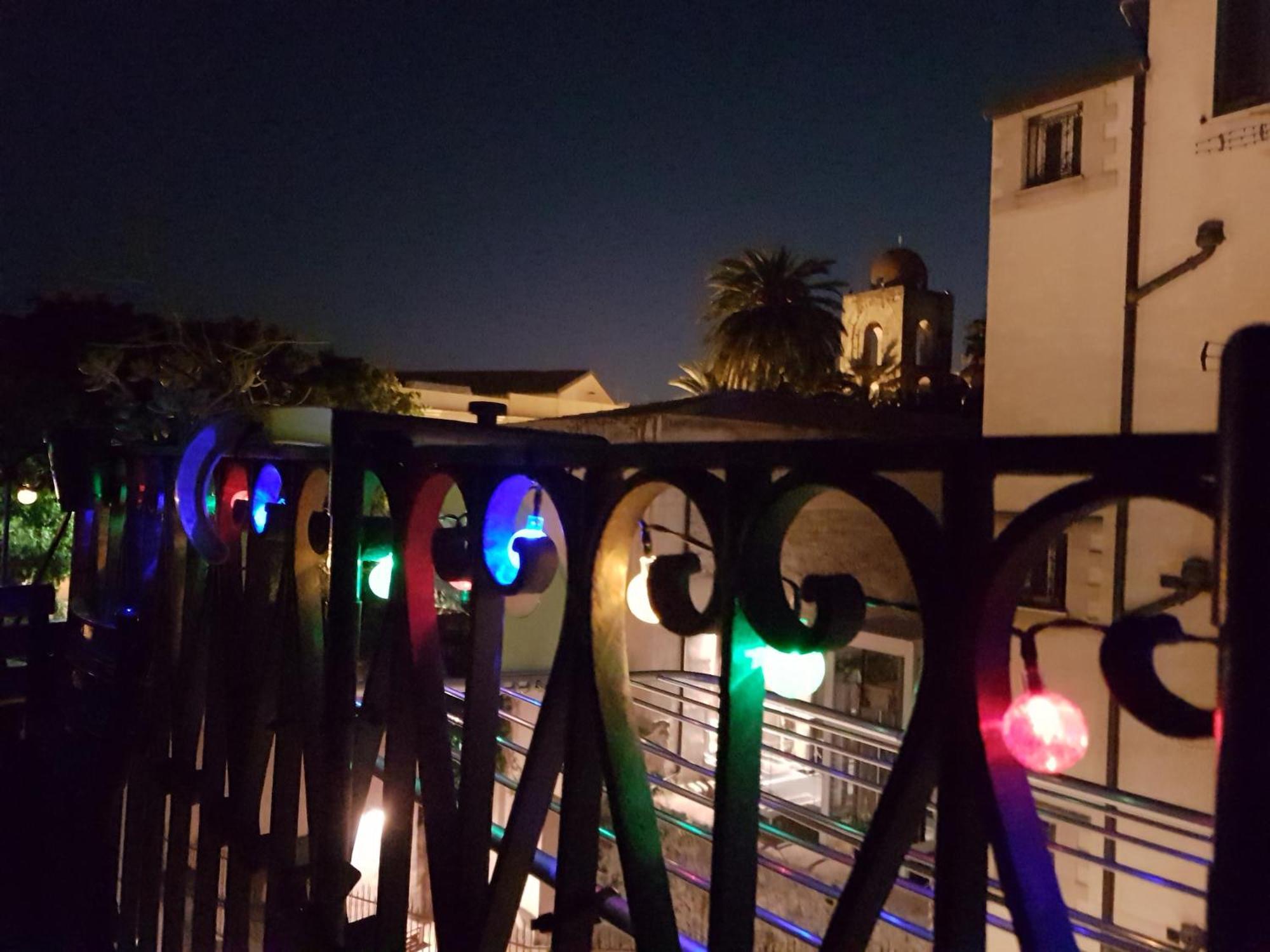 Casa Vacanze Villa D'Orleans Palermo Eksteriør billede