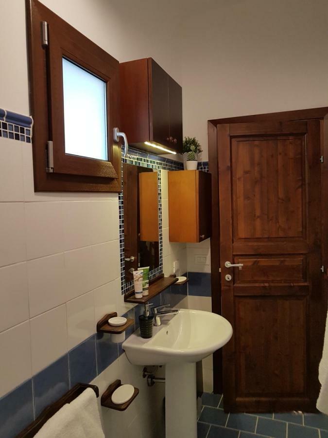 Casa Vacanze Villa D'Orleans Palermo Eksteriør billede