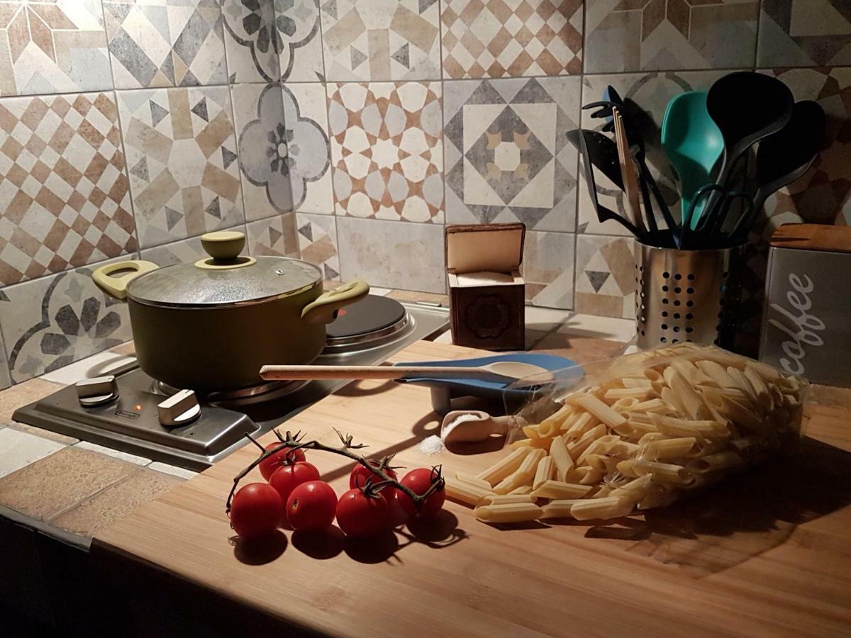 Casa Vacanze Villa D'Orleans Palermo Eksteriør billede