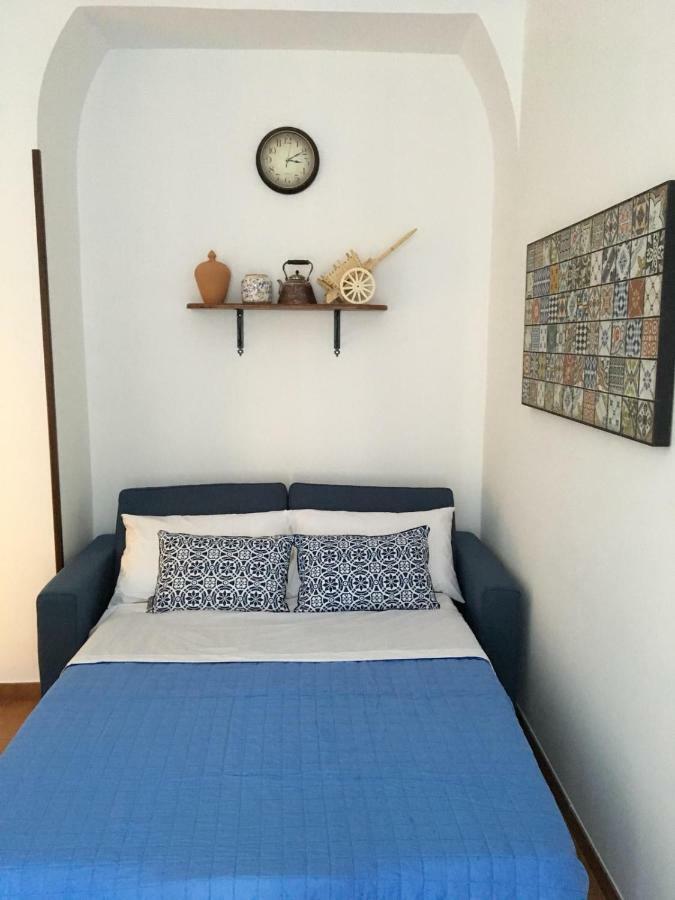 Casa Vacanze Villa D'Orleans Palermo Eksteriør billede