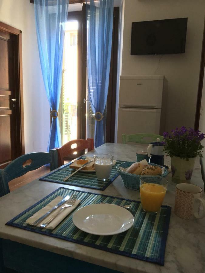 Casa Vacanze Villa D'Orleans Palermo Eksteriør billede