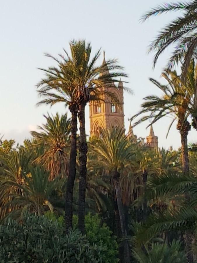 Casa Vacanze Villa D'Orleans Palermo Eksteriør billede