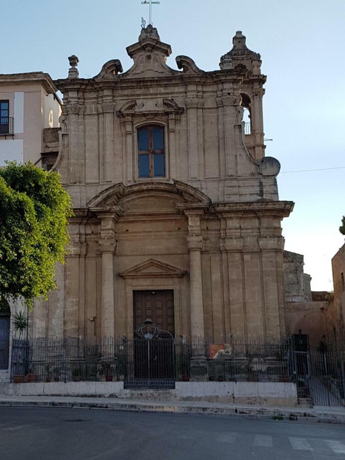 Casa Vacanze Villa D'Orleans Palermo Eksteriør billede