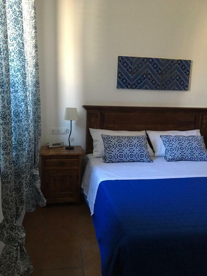 Casa Vacanze Villa D'Orleans Palermo Eksteriør billede