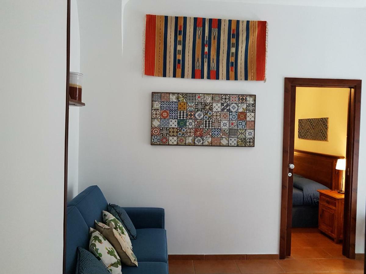 Casa Vacanze Villa D'Orleans Palermo Eksteriør billede